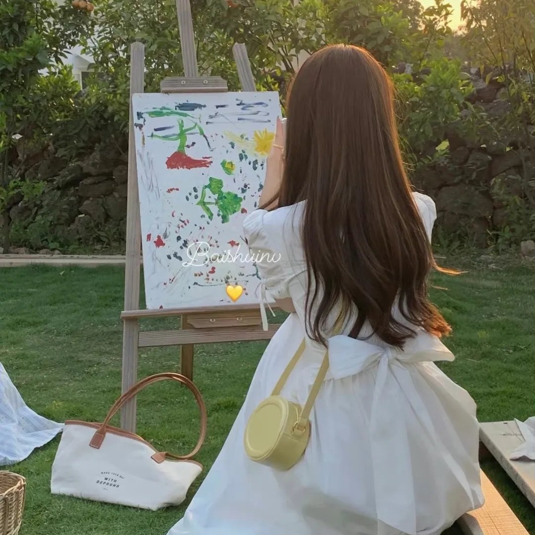 红色白鹦鹉
